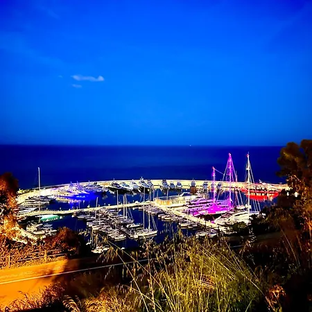 The Cozy Vintage - La Maison De Giulia